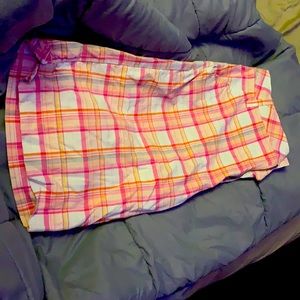 Women’s size 12 pink, yellow, grey 10” golf shorts